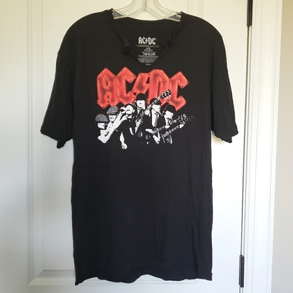 AC/DC Black Graphic Band Tee L